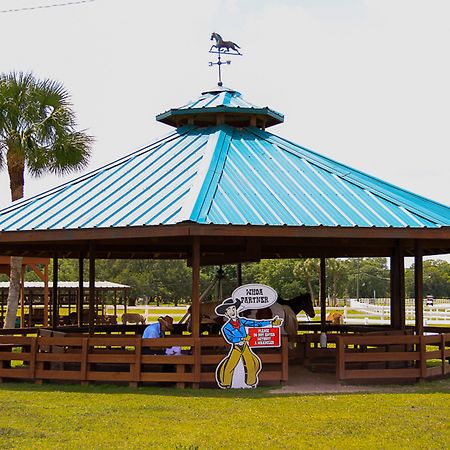 Westgate River Ranch Resort & Rodeo Bagian luar foto