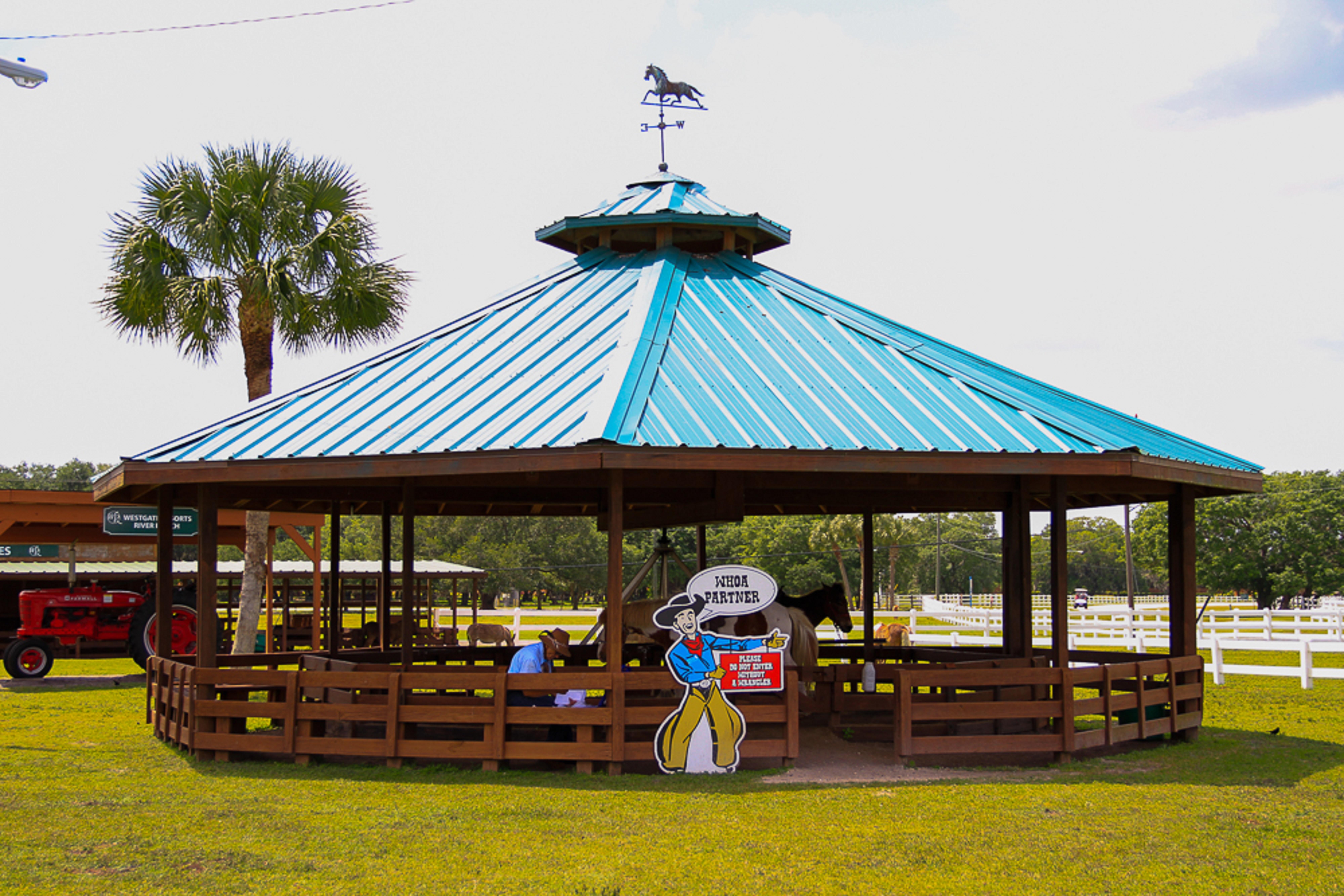 Westgate River Ranch Resort & Rodeo Bagian luar foto